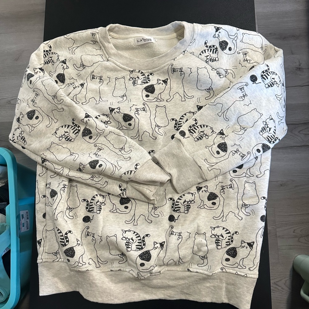 LA SOUL CAT 🐈 PRINT SWEATSHIRT